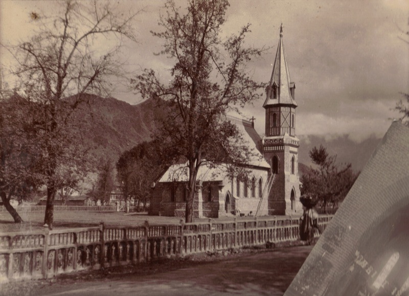 All Saints Church Srinagar 2.jpg