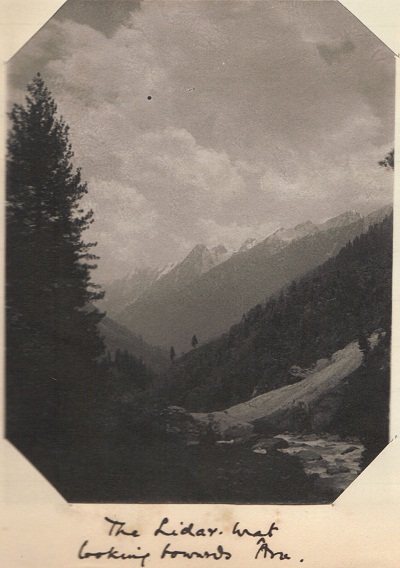 Kolahoi 1900 mountaineering journal by Cecil Barton (26).jpg